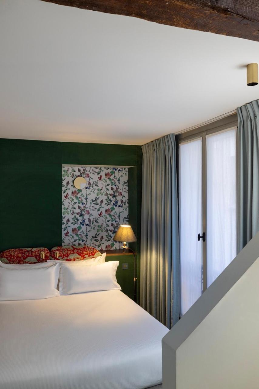 Hotel L De Lutece - Notre-Dame Париж Екстериор снимка